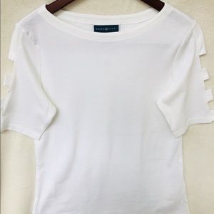NEW Karen Scott Cutout-sleeves top